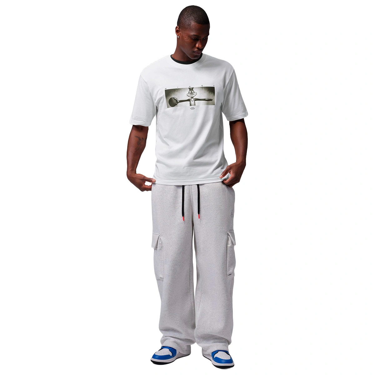 camiseta-jordan-brooklyn-space-jam-wings-85-crew-white-black-5