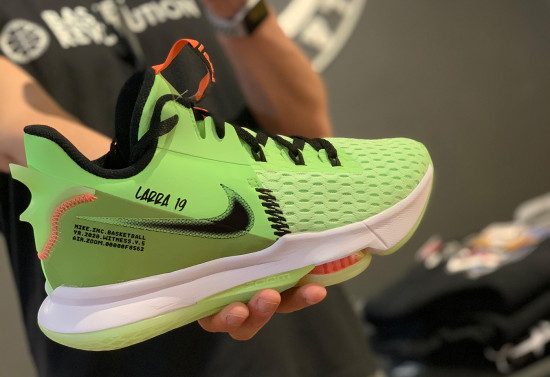 Zapatillas baloncesto personalizadas sales