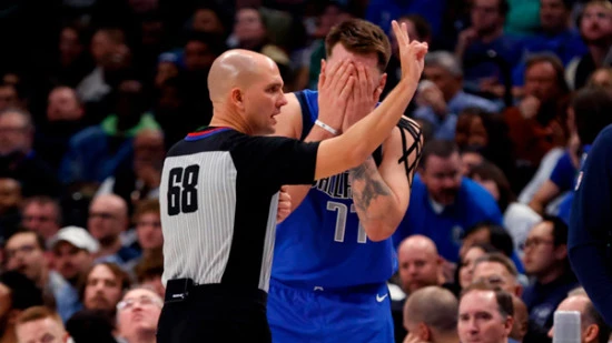 card Faltas técnicas en el baloncesto